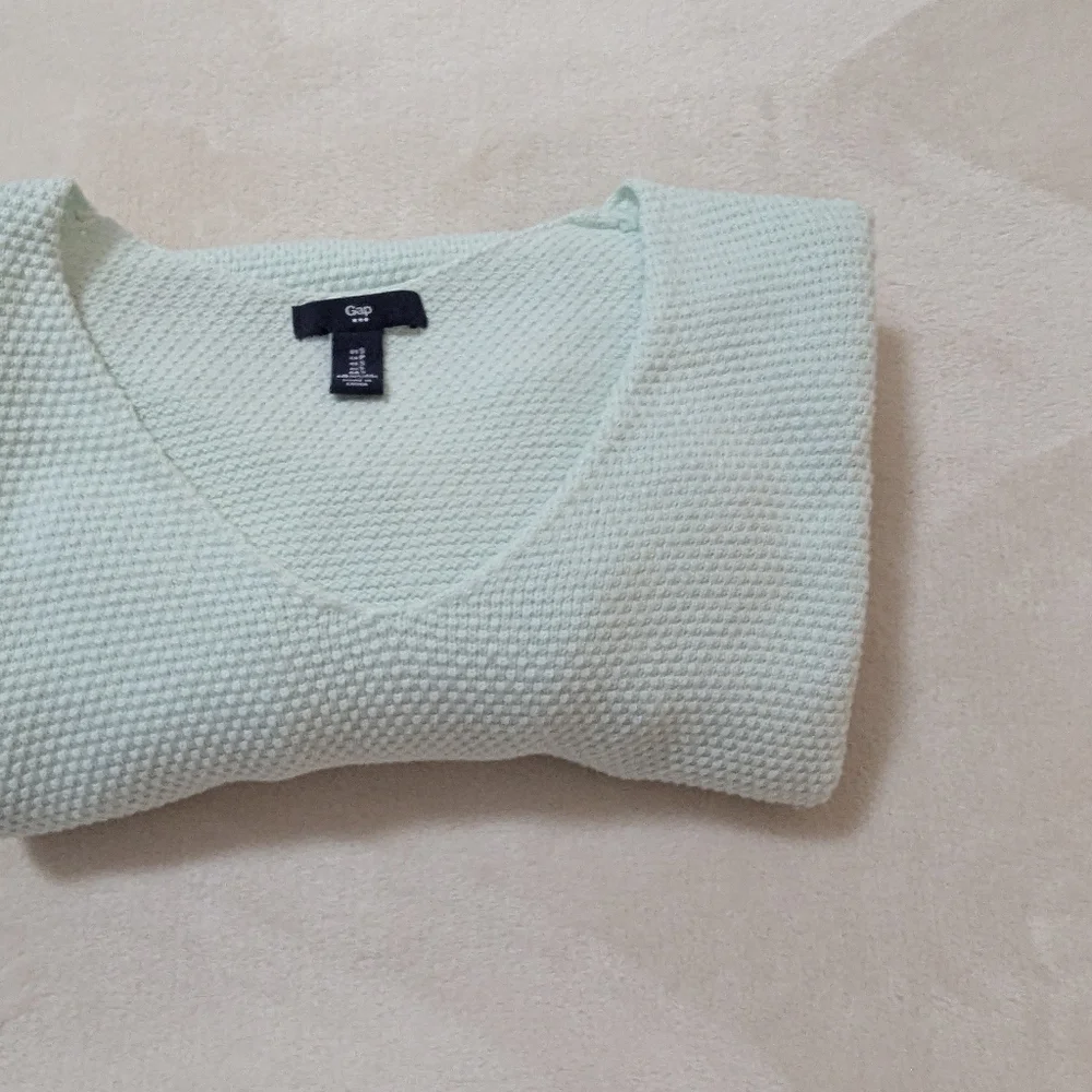 3/$15🧡 Gap Women's Sweater - Picture 9 of 9